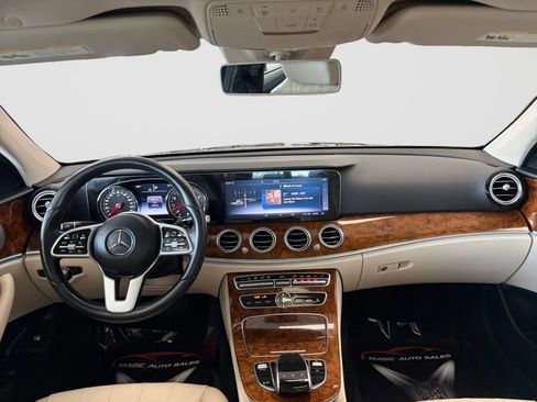 Used 2019 Mercedes-Benz E 450 4MATIC Sedan image 23
