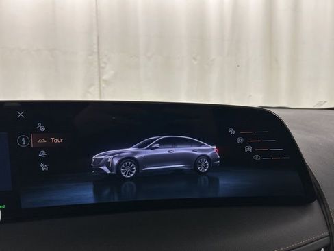 Used 2025 Cadillac CT5 Sport image 17