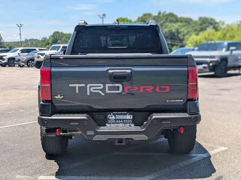 Used 2024 Toyota Tacoma TRD Pro AWD/4WD image 8