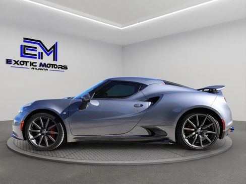 Used 2017 Alfa Romeo 4C Coupe image 2