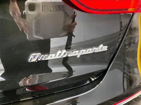 Used 2018 Maserati Quattroporte S GranLusso Q4 image 10