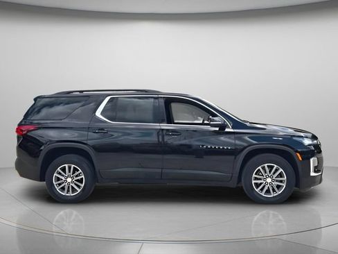 Used 2023 Chevrolet Traverse LT FWD image 8