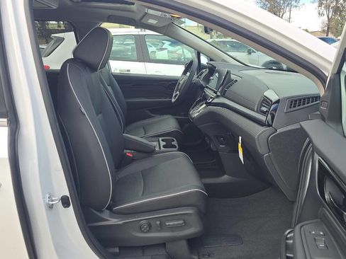 Used 2026 Honda Odyssey Elite image 10