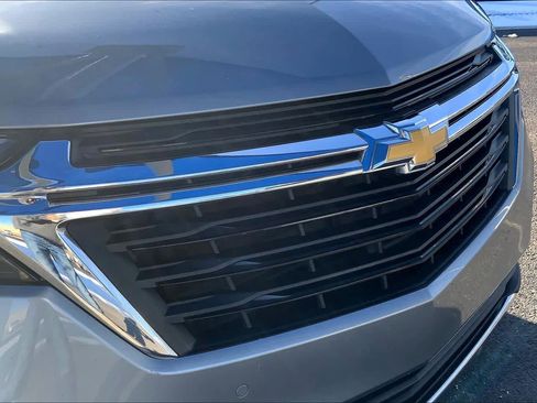 Used 2024 Chevrolet Equinox LT image 30