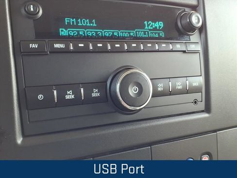 Certified 2023 GMC Savana 2500 w/ Driver Convenience Package image 6