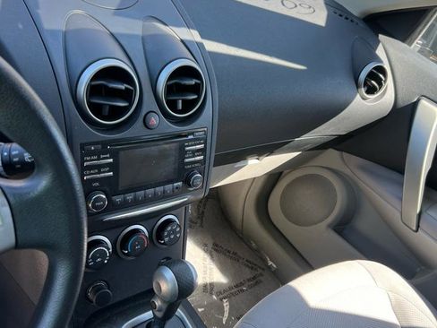 Used 2012 Nissan Rogue S w/ Special Edition Pkg image 10