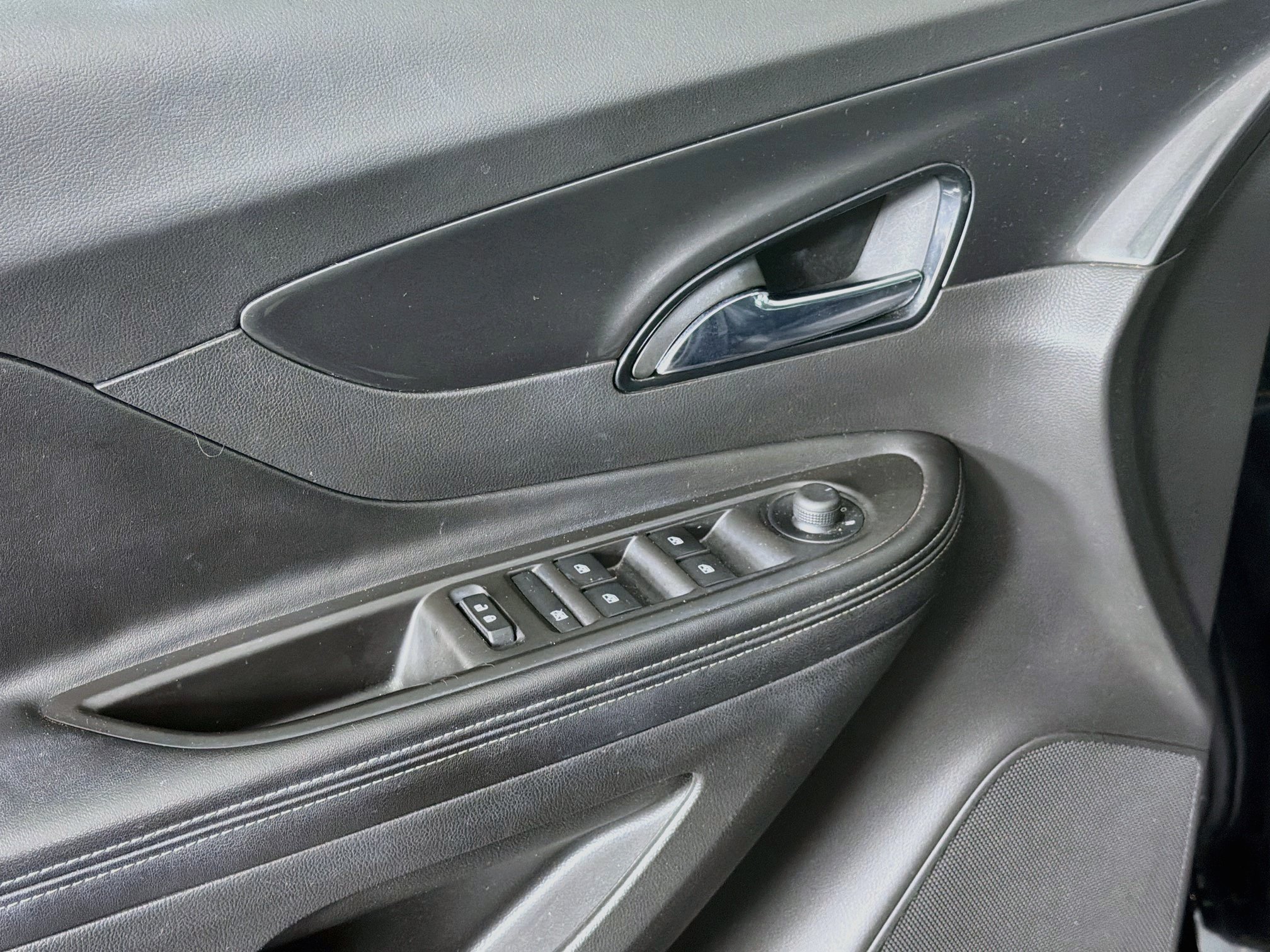 Used 2019 Buick Encore Preferred FWD image 15