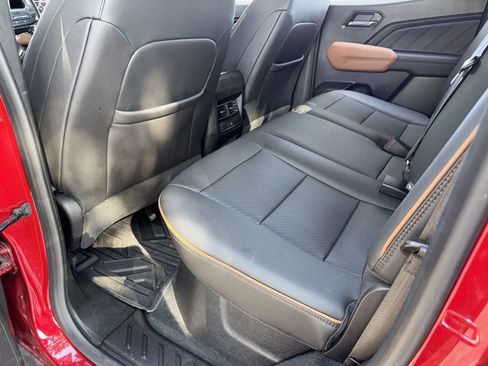 Used 2023 GMC Canyon AT4 w/ AT4 Premium Package image 23