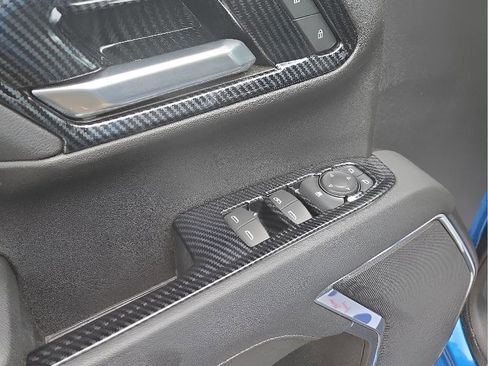 Used 2023 Chevrolet Silverado 1500 RST AWD/4WD image 15