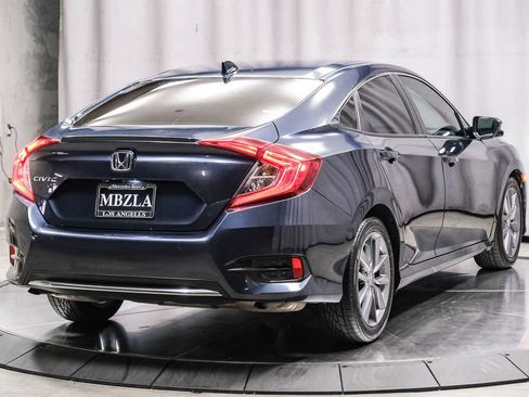 Used 2019 Honda Civic EX image 4