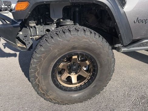 Used 2020 Jeep Wrangler Unlimited Sport S image 23