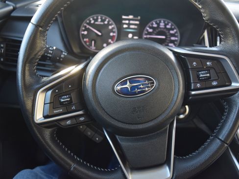 Used 2022 Subaru Outback Premium image 8