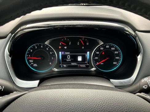 Used 2019 Chevrolet Traverse LT w/ LT Premium Package AWD/4WD image 12