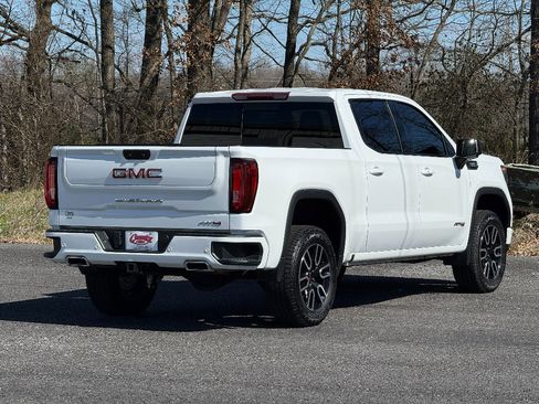 Used 2023 GMC Sierra 1500 AT4 w/ AT4 Premium Package image 10