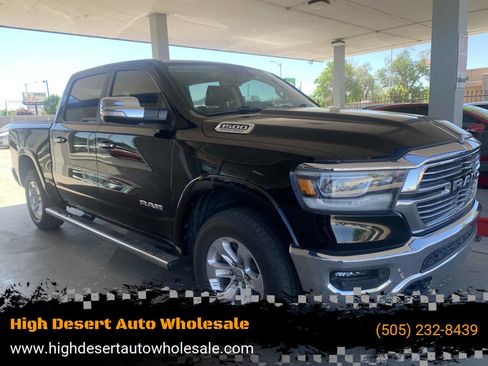 Used 2021 RAM 1500 Laramie AWD/4WD image 1