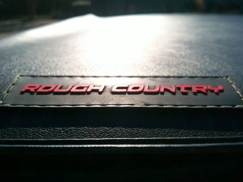 Used 2024 Jeep Gladiator Sport image 11