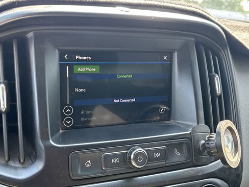 Used 2019 Chevrolet Colorado W/T w/ WT Convenience Package RWD image 15
