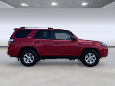 Used 2021 Toyota 4Runner SR5 RWD image 8