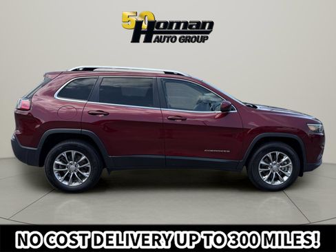 Used 2020 Jeep Cherokee Latitude Plus w/ Cold Weather Group AWD/4WD image 6