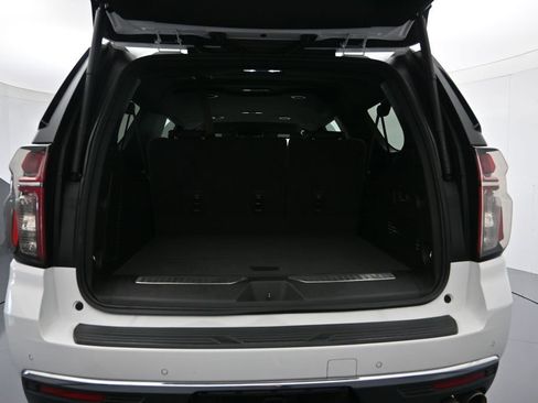 Certified 2023 Chevrolet Suburban Premier RWD image 26