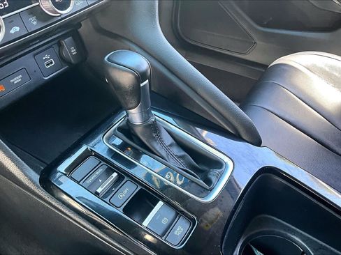 Certified 2024 Acura Integra FWD image 17