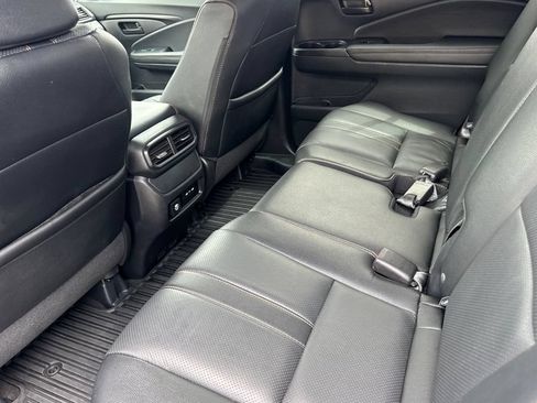 Certified 2024 Honda Passport TrailSport image 15