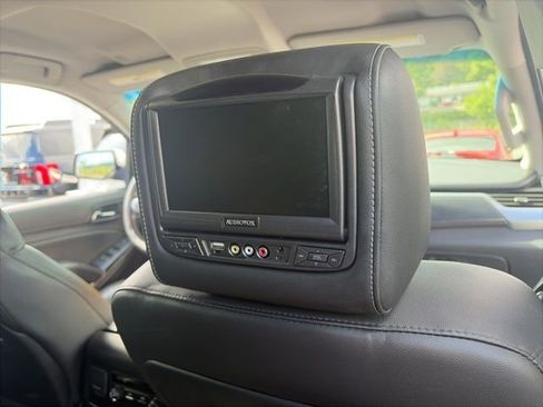 Used 2015 Chevrolet Tahoe LT AWD/4WD image 14