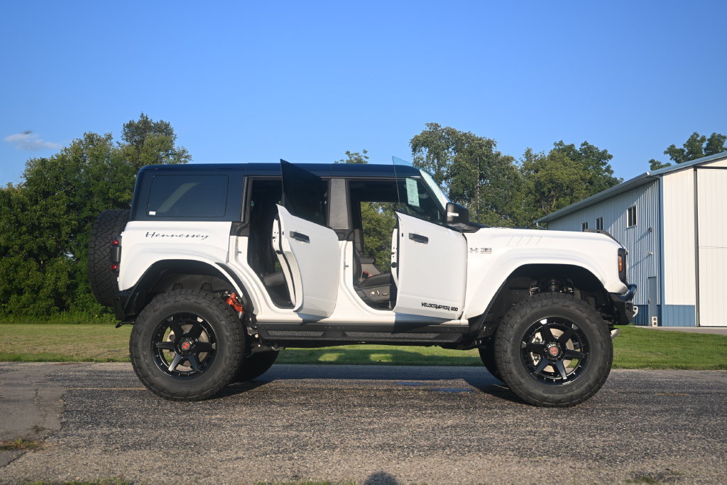 New 2026 Ford Bronco Raptor w/ Interior Carbon Fiber Pack AWD/4WD image 15