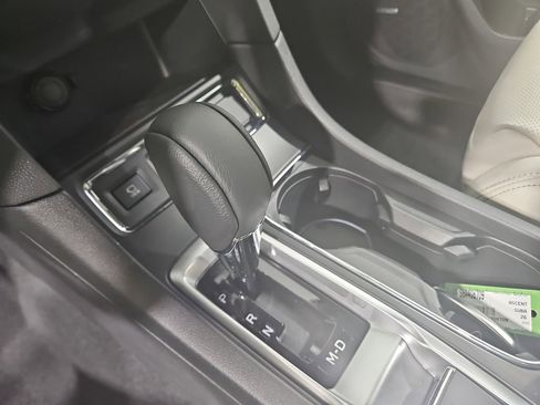 New 2026 Subaru Ascent Limited image 24