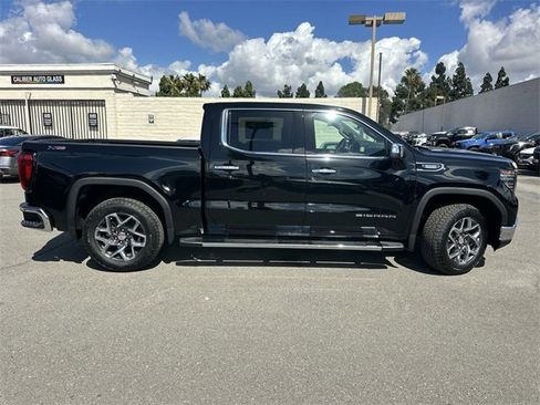 New 2026 GMC Sierra 1500 SLT w/ SLT Premium Plus Package image 3