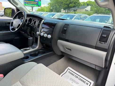 Used 2010 Toyota Tundra 4x4 Double Cab image 37