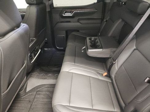 New 2026 GMC Sierra 1500 SLT AWD/4WD image 27