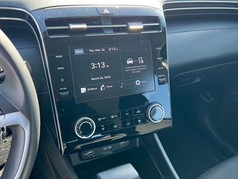 Used 2022 Hyundai Tucson SE image 18