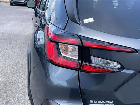 Used 2025 Subaru Crosstrek 2.0i Premium AWD/4WD image 28