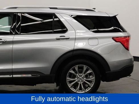Used 2024 Ford Explorer Limited image 16