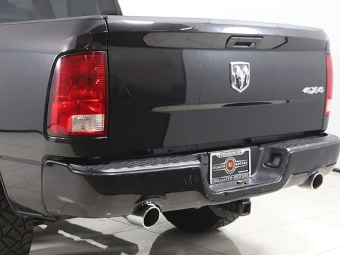 Used 2017 RAM 1500 Express w/ Express Value Package AWD/4WD image 21
