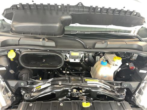 Used 2025 RAM ProMaster 3500 w/ Safety Group FWD image 21