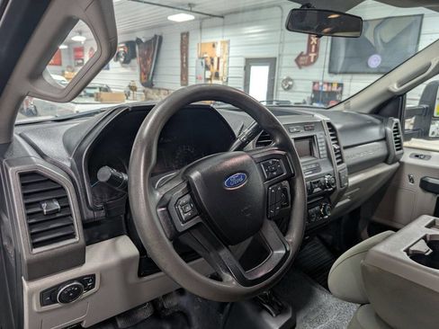 Used 2017 Ford F350 XL w/ Power Equipment Group image 16