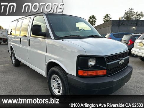 Used 2007 Chevrolet Express 2500 image 15