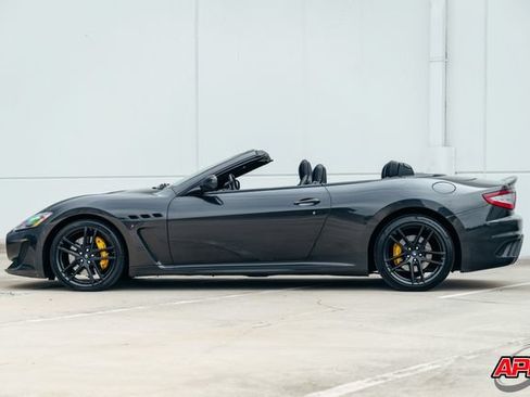 Used 2017 Maserati GranTurismo MC RWD image 47