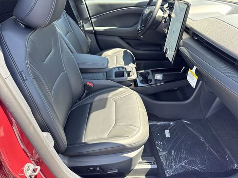 New 2025 Ford Mustang Mach-E Premium image 13