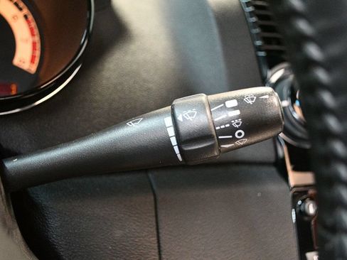 Used 2007 Saturn Sky Red Line RWD image 55