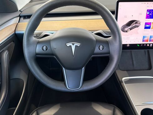 Used 2023 Tesla Model 3 Long Range AWD/4WD image 18