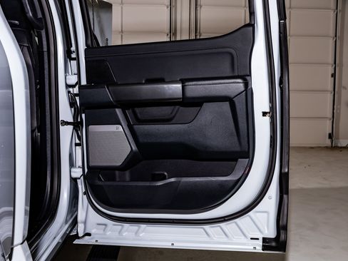 Used 2022 Ford F150 XLT w/ Equipment Group 302A High image 39