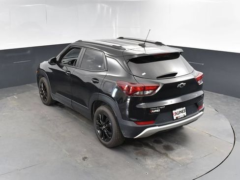 Used 2021 Chevrolet TrailBlazer LT w/ Convenience Package FWD image 37