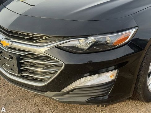 Used 2021 Chevrolet Malibu LT image 8