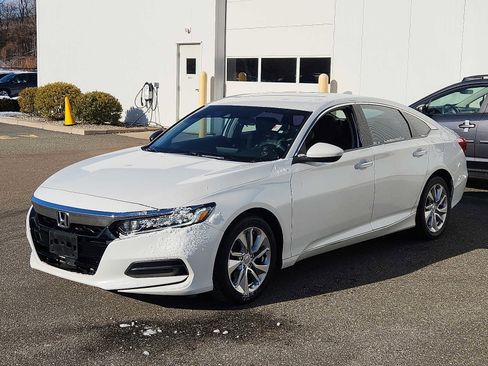 Used 2019 Honda Accord LX image 3