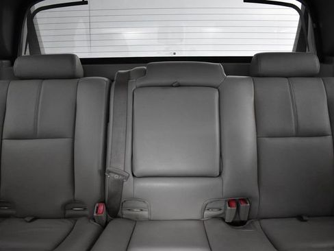 Used 2009 Chevrolet Avalanche LT w/ Suspension Package, Off-Road AWD/4WD image 19