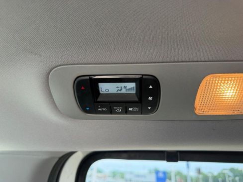 Used 2018 Honda Odyssey EX-L image 11