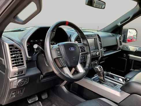 Used 2020 Ford F150 Raptor w/ Equipment Group 802A Luxury AWD/4WD image 18